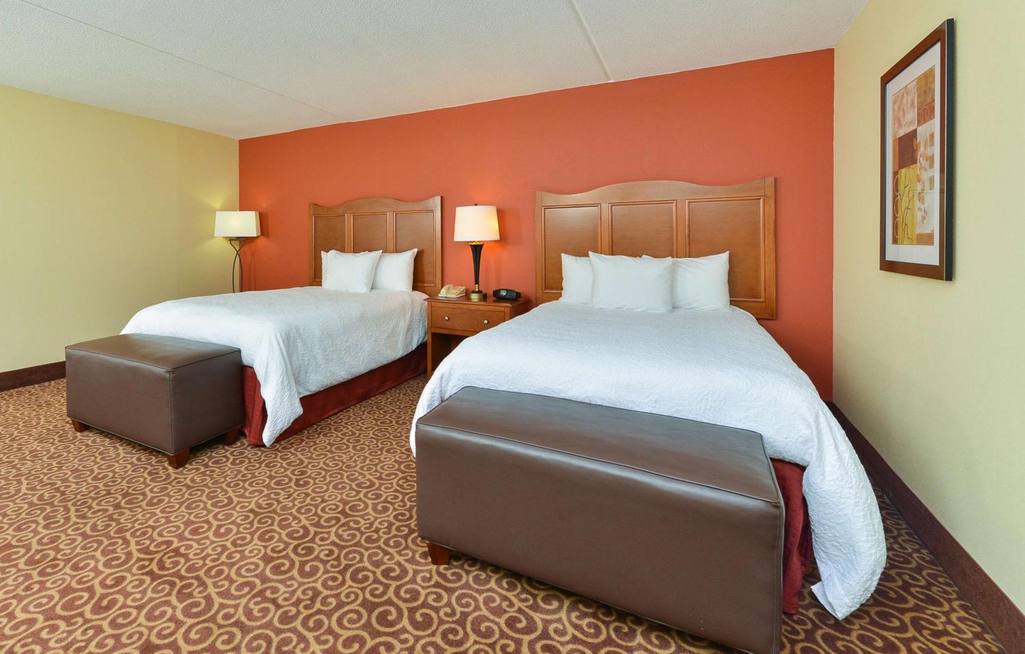Hampton Inn Chicago-Carol Stream Exterior photo