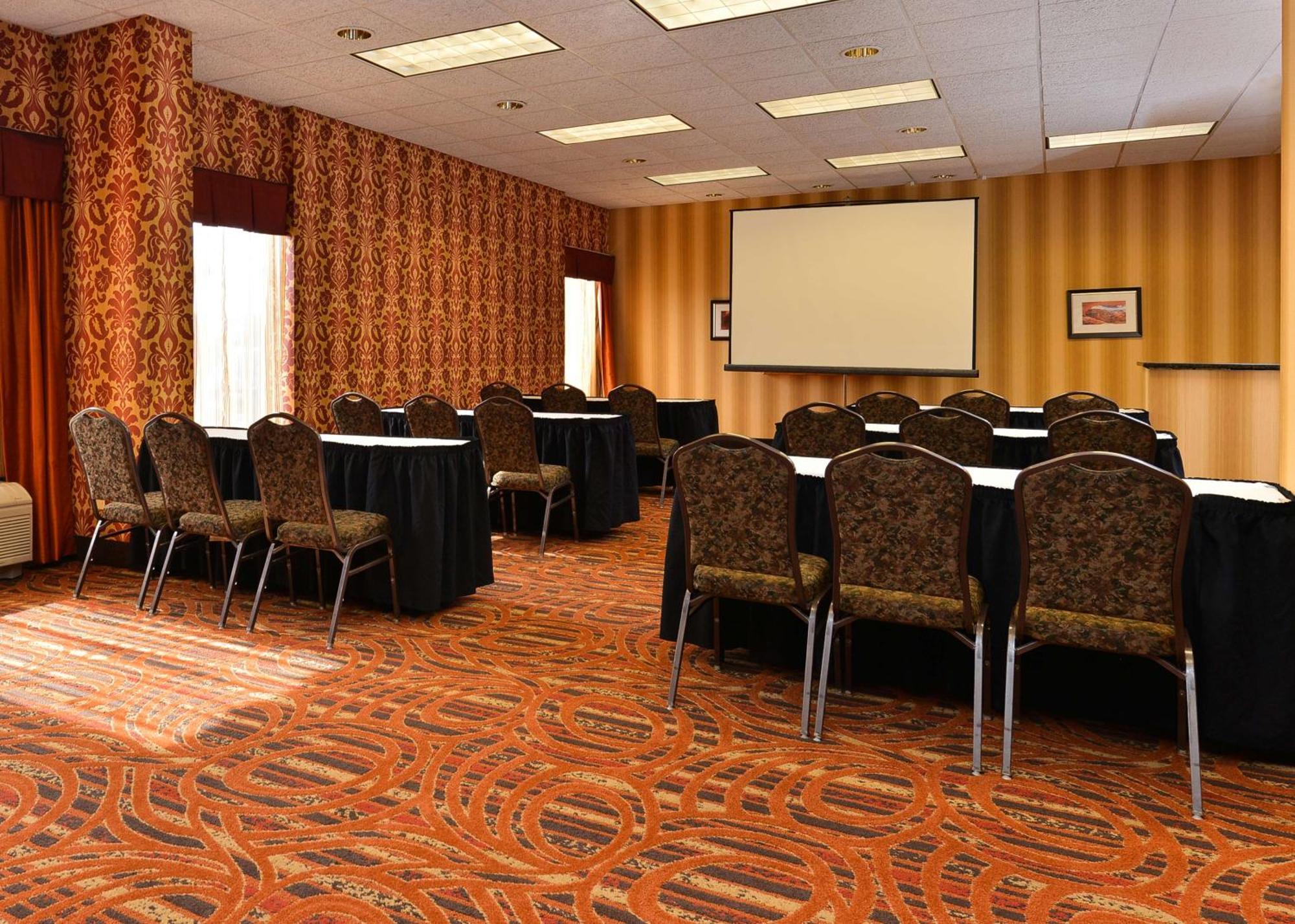 Hampton Inn Chicago-Carol Stream Exterior photo